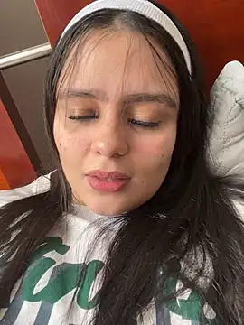 Selena Roa online show from 16, 4, 2026