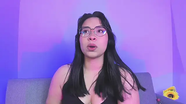 miah storm online show from 14, 12, 2025