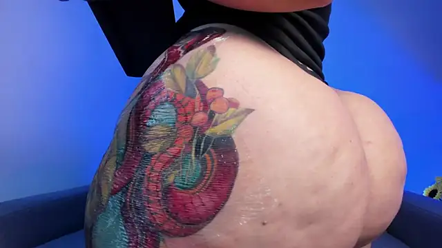 miah storm online show from 31, 3, 2026