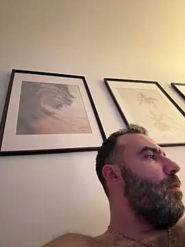 BicolorCandidate81 online show from 10, 4, 2026