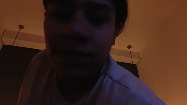 Snapshot of Miss_ambrer_ chatting on 27, 6, 2026 Miss ambrer online show from 27, 6, 2026