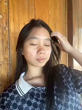 Snapshot of -Miaa- chatting on 29, 10, 2025 -Miaa- online show from 29, 10, 2025