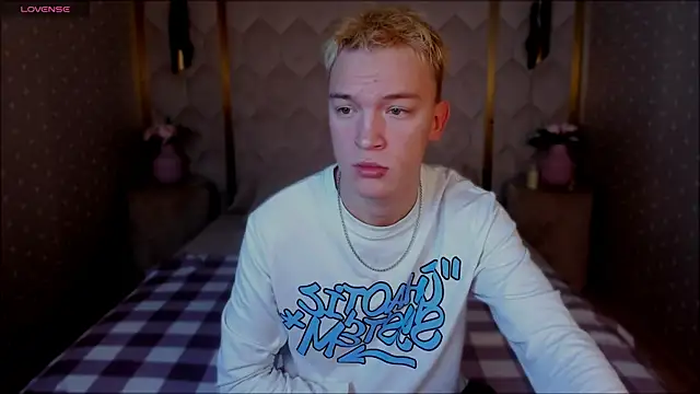 Derek Banville online show from 5, 1, 2026