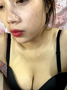 kitty-20x online show from 13, 11, 2025