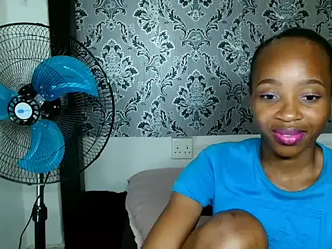 Patronaxxx online show from 22, 10, 2025