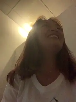 Lara-11 online show from 23, 4, 2026