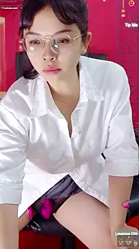 Maomilove1 online show from 12, 4, 2026