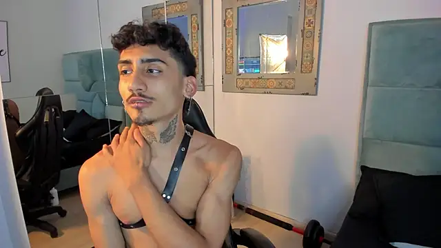 Mr Strike online show from 11, 11, 2025