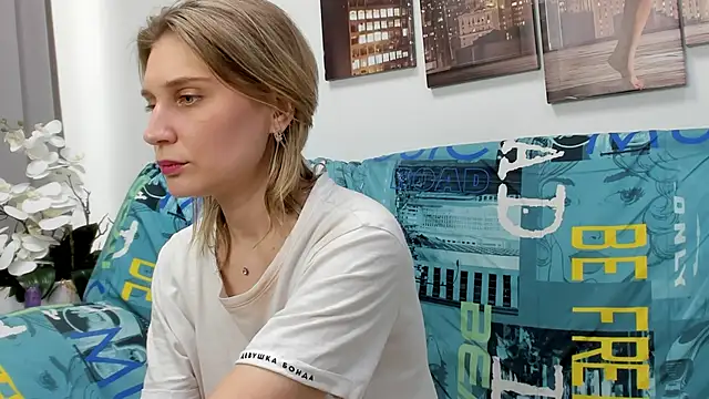 Tenderly Sophie online show from 2, 3, 2026