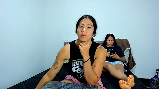 AshleyDeLuca  online show from 11, 1, 2026