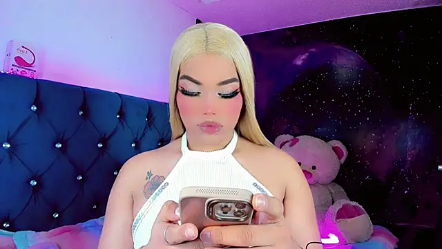 Snapshot of Alannys_xHotx chatting on 18, 2, 2026 Alannys xHotx online show from 18, 2, 2026