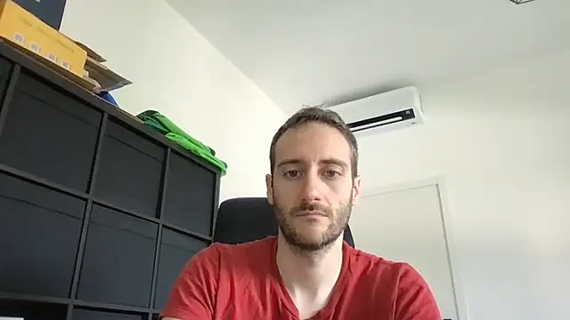 Snapshot of LukaShyGuy chatting on 30, 5, 2026 LukaShyGuy online show from 30, 5, 2026