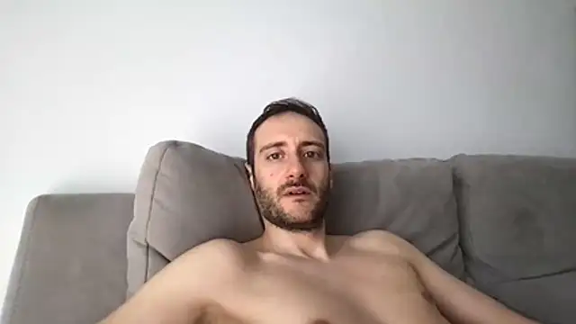 Snapshot of LukaShyGuy chatting on 31, 5, 2026 LukaShyGuy online show from 31, 5, 2026