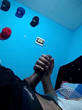 Snapshot of Scorpion05_ chatting on 22, 12, 2025 Scorpion05 online show from 22, 12, 2025