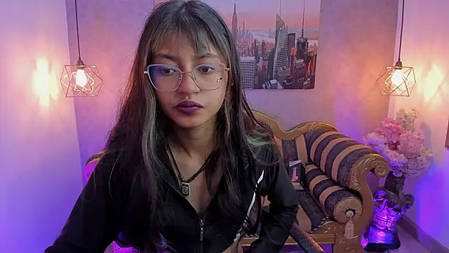 Noa clk online show from 12, 11, 2025