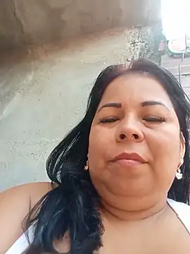 Snapshot of mother2-divorced chatting on 17, 6, 2026 mother2-divorced online show from 17, 6, 2026
