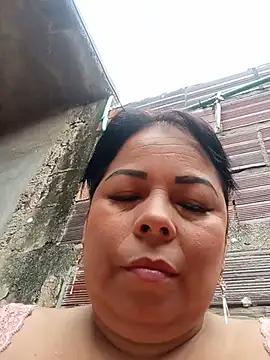 Snapshot of mother2-divorced chatting on 4, 7, 2026 mother2-divorced online show from 4, 7, 2026