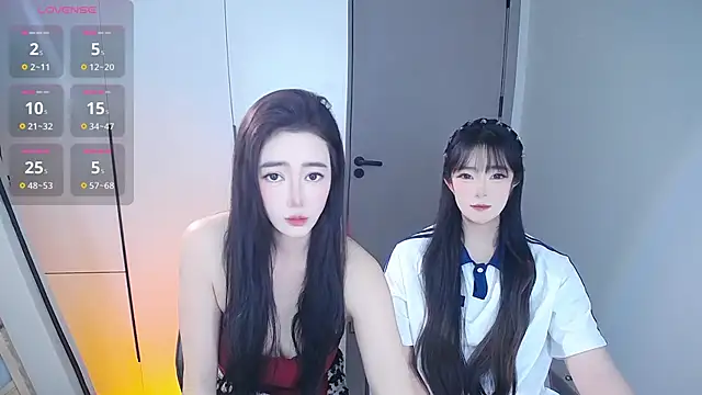 Snapshot of Follyise chatting on 5, 2, 2026 Follyise online show from 5, 2, 2026