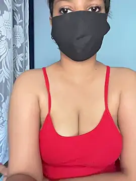 Snapshot of Cute_Marina chatting on 17, 7, 2026 Cute Marina online show from 17, 7, 2026