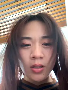 Snapshot of vivi-tara chatting on 16, 11, 2025 vivi-tara online show from 16, 11, 2025