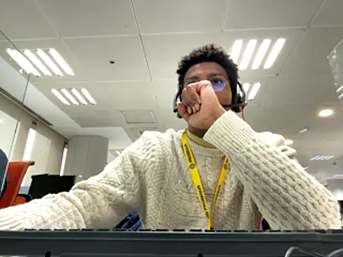 Albert Madrid online show from 12, 1, 2026