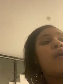 Amberr Roose online show from 13, 7, 2026