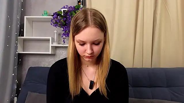 ElissaGlod online show from 24, 2, 2026