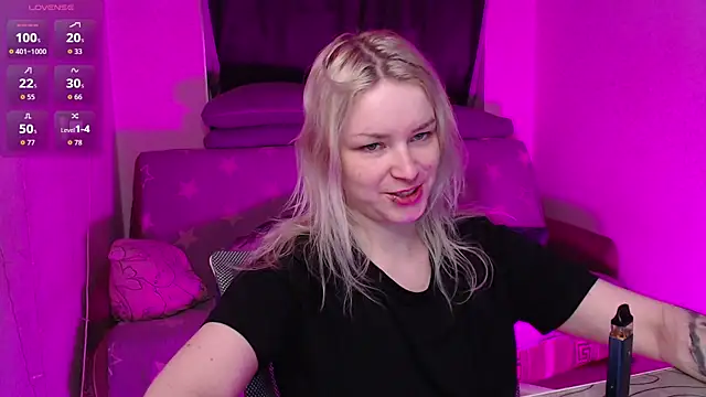Snapshot of CherryNight6 chatting on 14, 7, 2026 CherryNight6 online show from 14, 7, 2026