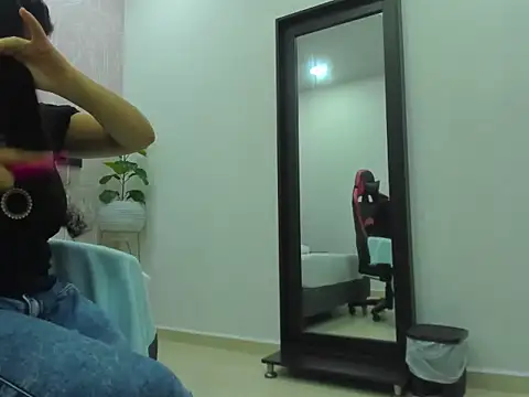 Snapshot of agata18_ chatting on 20, 3, 2026 agata18 online show from 20, 3, 2026