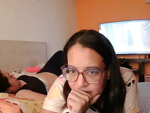 Snapshot of Destrukturada chatting on 21, 5, 2026 Destrukturada online show from 21, 5, 2026