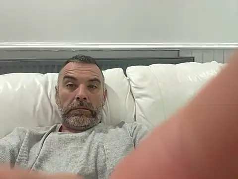 plymouthlad82 online show from 2, 11, 2025