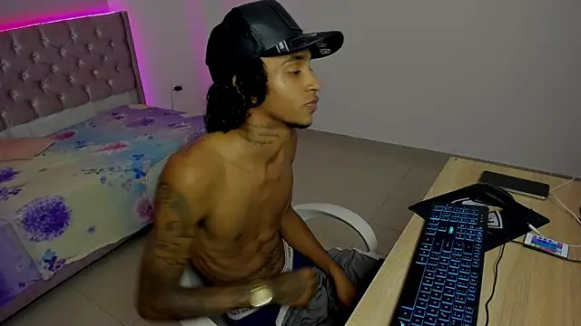 skinny tatto01 online show from 23, 10, 2025