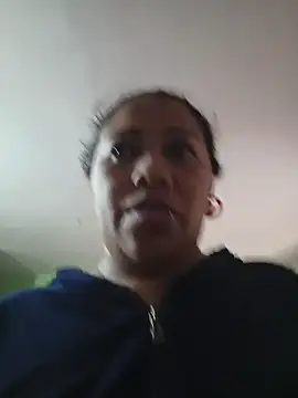 Snapshot of marimar_24 chatting on 28, 10, 2025 marimar 24 online show from 28, 10, 2025