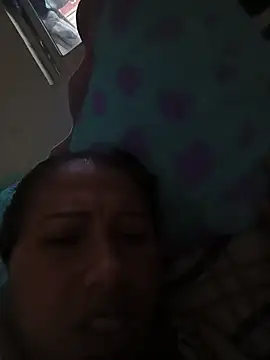 Snapshot of marimar_24 chatting on 4, 11, 2025 marimar 24 online show from 4, 11, 2025