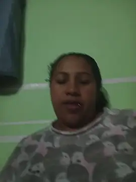 Snapshot of marimar_24 chatting on 20, 12, 2025 marimar 24 online show from 20, 12, 2025