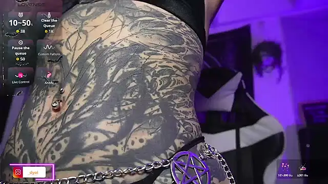 Dalia Vorhees online show from 14, 11, 2025