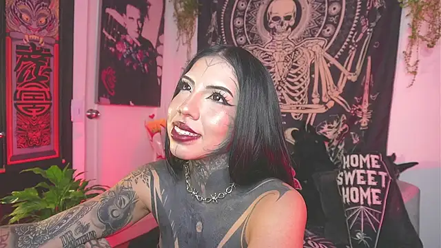 Snapshot of Dalia_Vorhees chatting on 27, 5, 2026 Dalia Vorhees online show from 27, 5, 2026