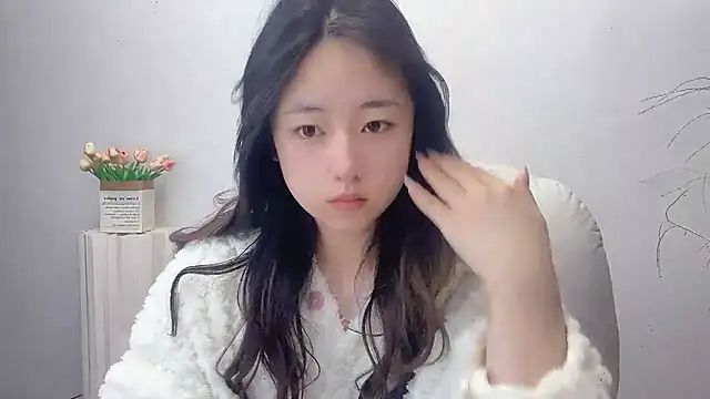 Love-hanzaizai718 online show from 3, 11, 2025