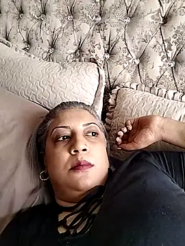 IndianLara online show from 14, 11, 2025