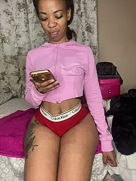 Snapshot of CandySlender18 chatting on 29, 6, 2026 CandySlender18 online show from 29, 6, 2026