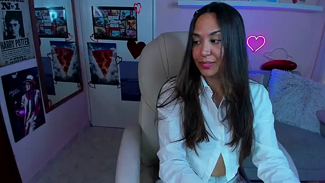 VenusIsLove  online show from 6, 3, 2025