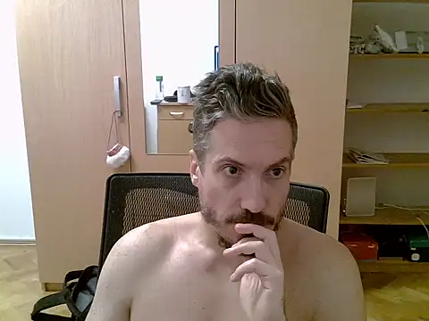 Snapshot of delayclose__ chatting on 23, 10, 2025 delayclose online show from 23, 10, 2025