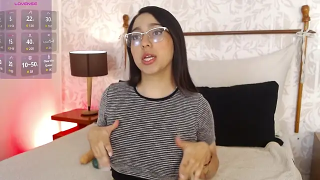 LexyBlaze  online show from 22, 11, 2025