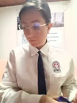 Snapshot of Valentina--1 chatting on 17, 6, 2026 Valentina--1 online show from 17, 6, 2026