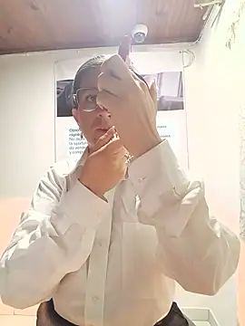 Snapshot of Valentina--1 chatting on 29, 6, 2026 Valentina--1 online show from 29, 6, 2026