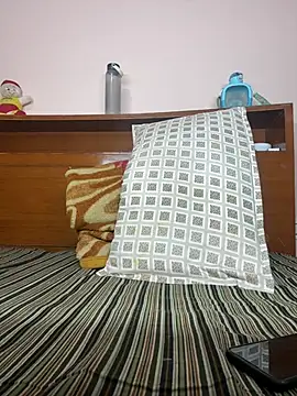 Snapshot of lovely_aashii chatting on 1, 8, 2026 lovely aashii online show from 1, 8, 2026