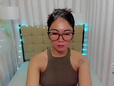 Snapshot of BigCockJade chatting on 17, 4, 2026 BigCockJade online show from 17, 4, 2026