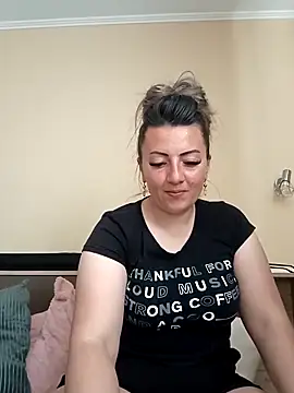 Snapshot of Gabrielaalialiali chatting on 6, 5, 2026 Gabrielaalialiali online show from 6, 5, 2026