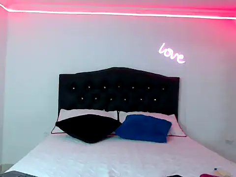 Snapshot of Samantha_cubter chatting on 13, 11, 2025 Samantha cubter online show from 13, 11, 2025