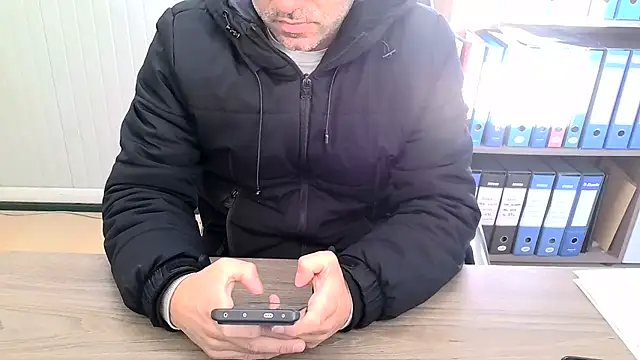 Evasionee online show from 1, 12, 2025